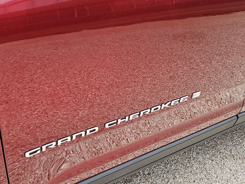 2024 Jeep Grand Cherokee Laredo