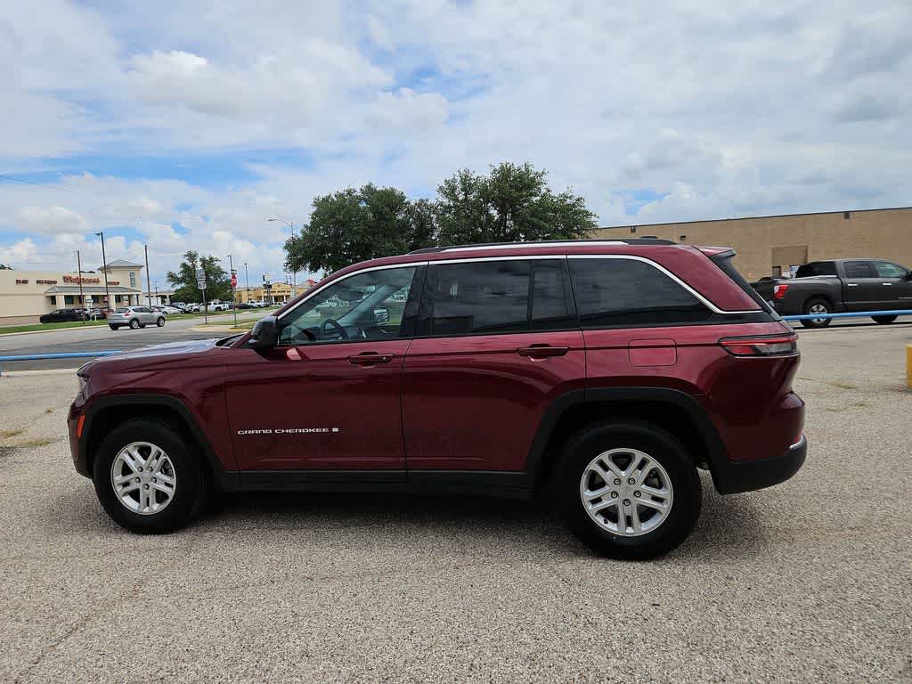 2024 Jeep Grand Cherokee Laredo