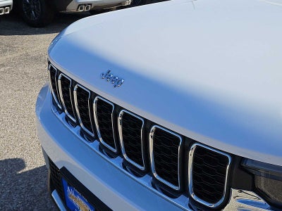 2023 Jeep Grand Cherokee Laredo