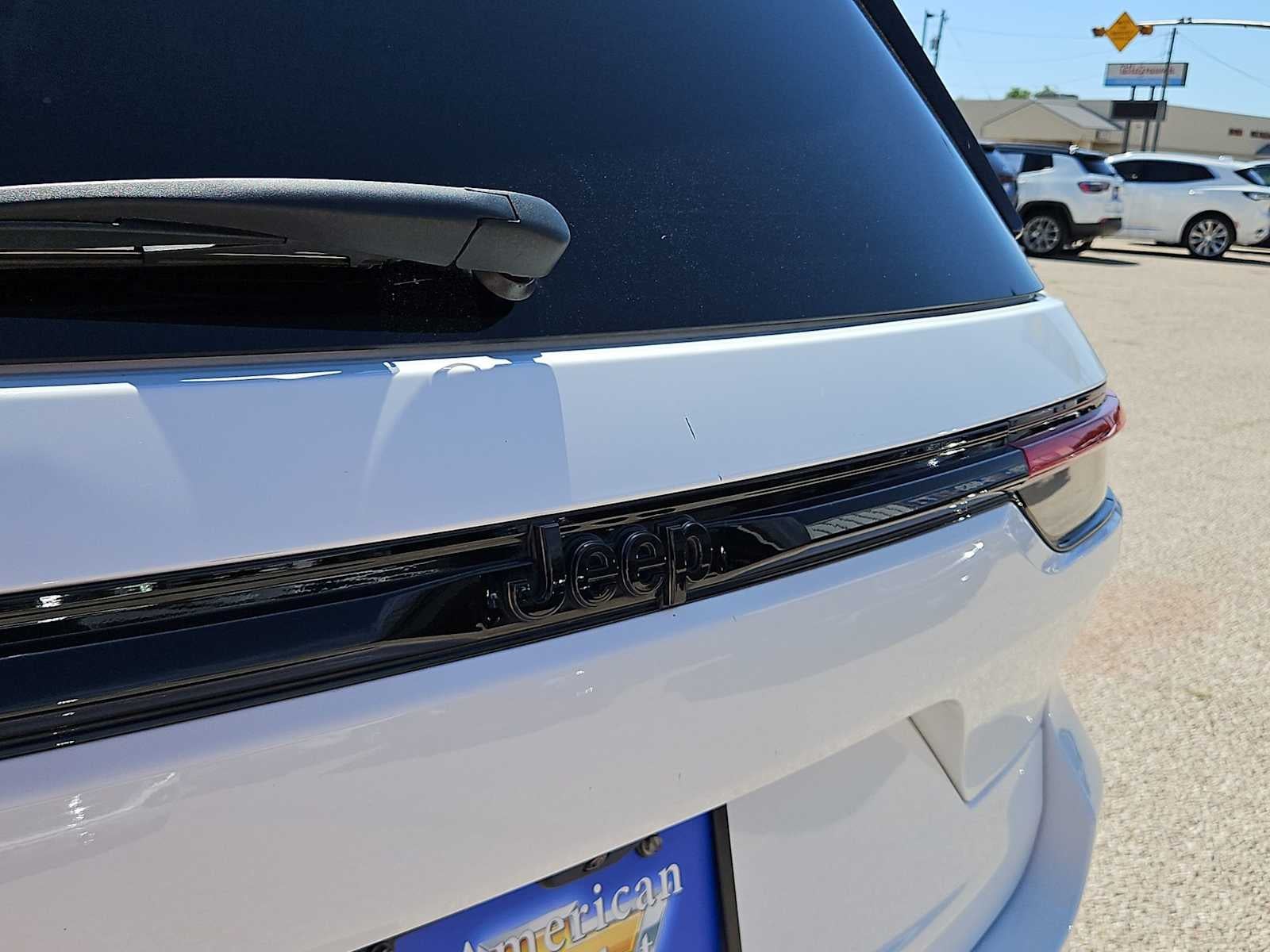 2024 Jeep Grand Cherokee Altitude