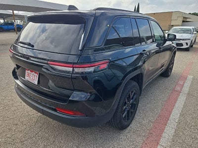 2024 Jeep Grand Cherokee Altitude