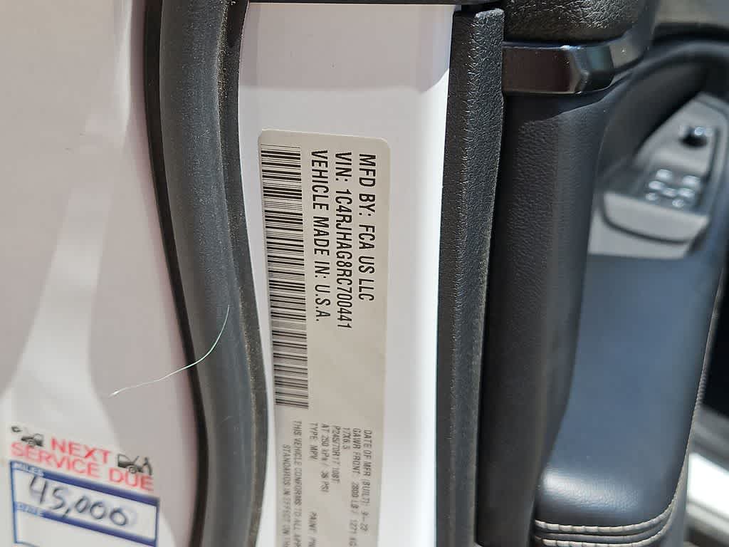 2024 Jeep Grand Cherokee Laredo