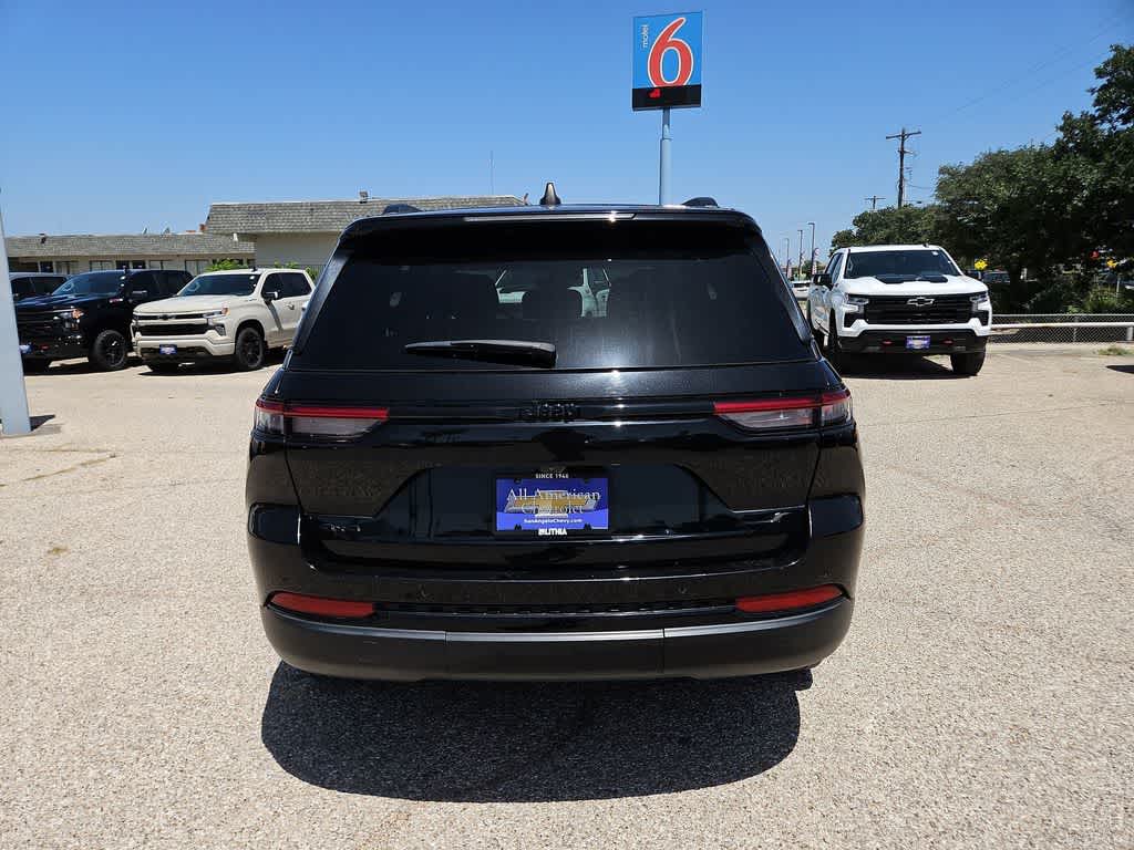 2024 Jeep Grand Cherokee Altitude