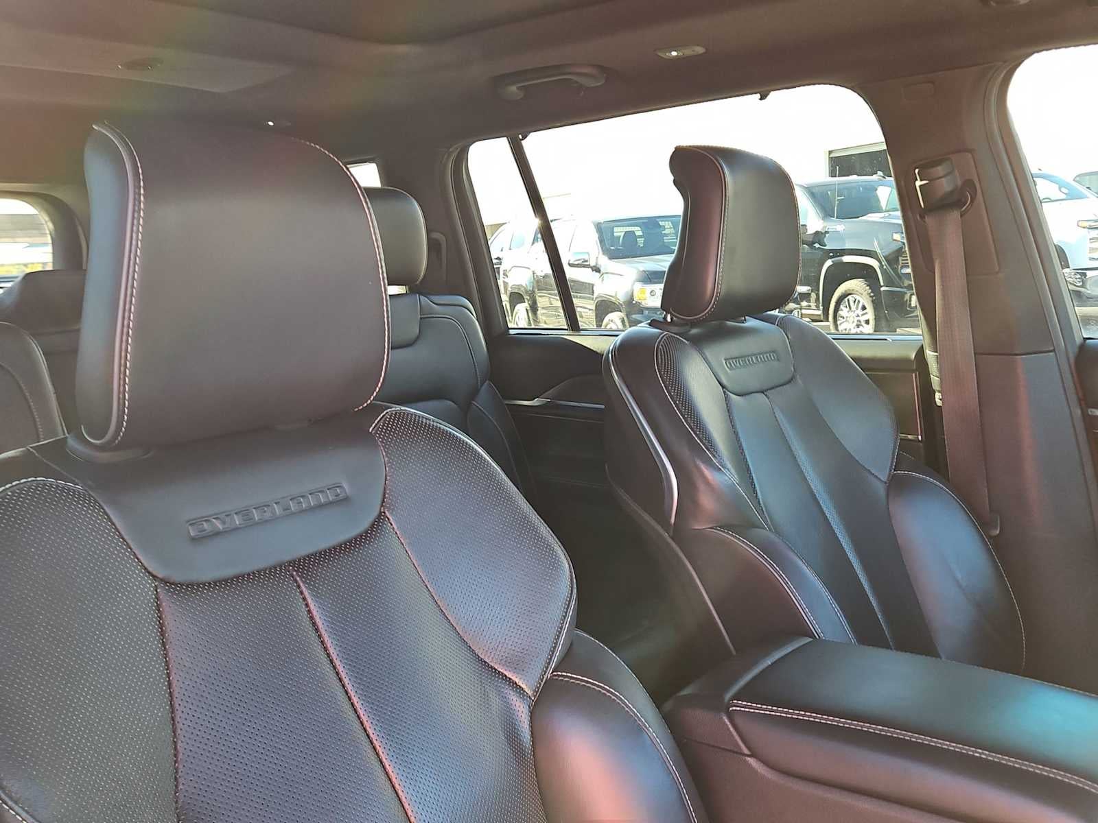 2022 Jeep Grand Cherokee L Overland