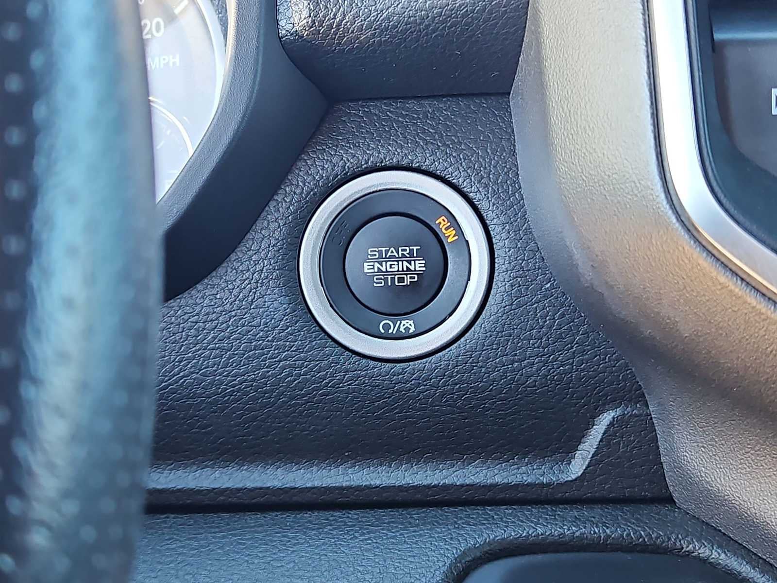 2025 RAM 1500 Lone Star