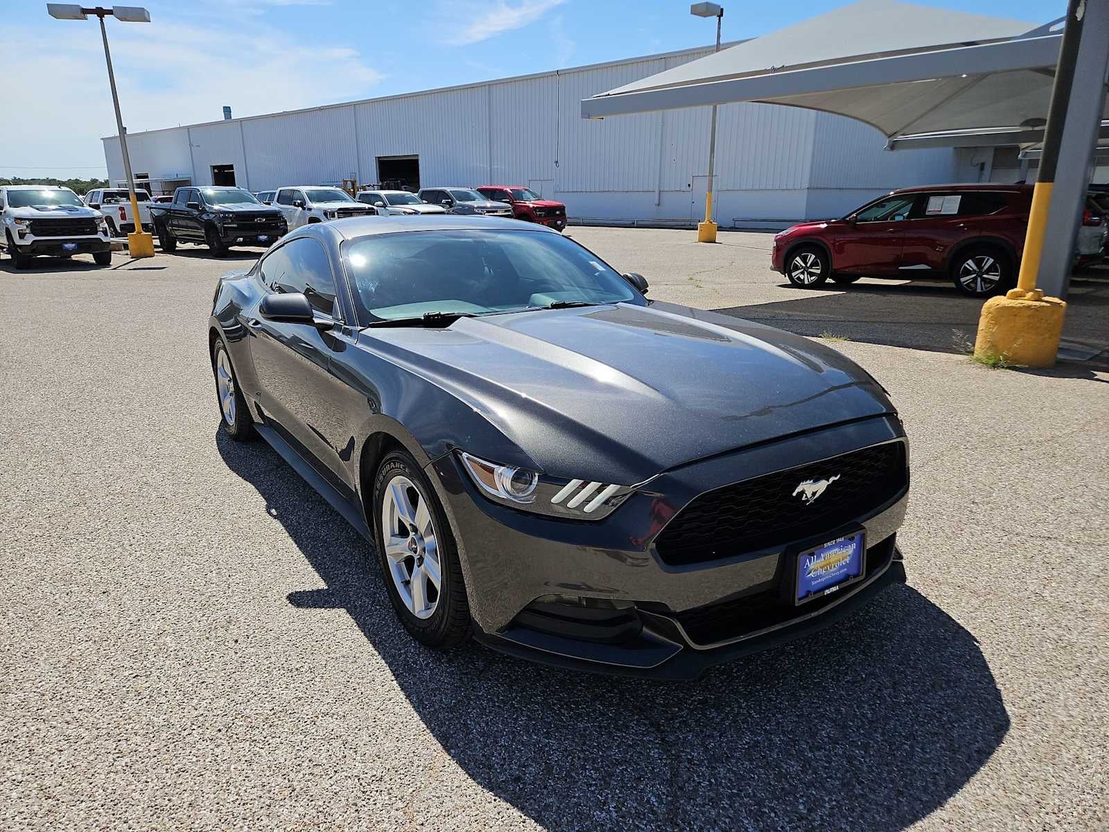 Used 2017 Ford Mustang V6 with VIN 1FA6P8AM1H5333902 for sale in San Angelo, TX