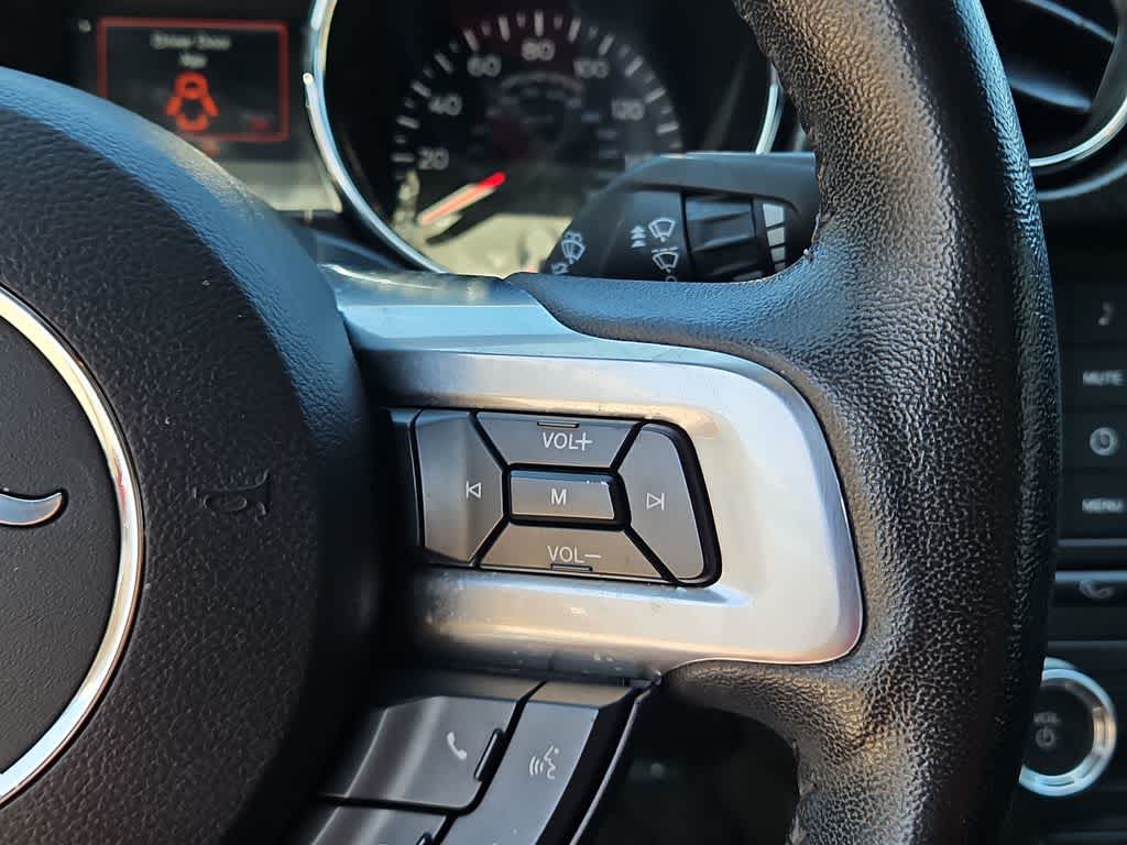 2017 Ford Mustang V6