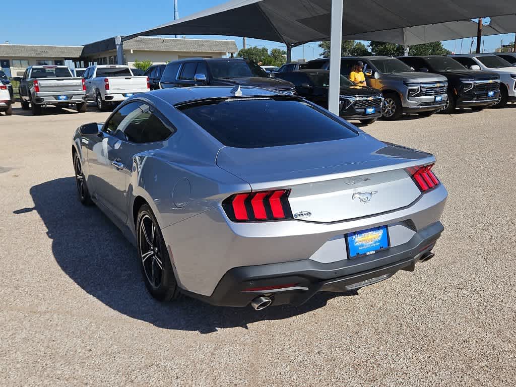 2025 Ford Mustang EcoBoost