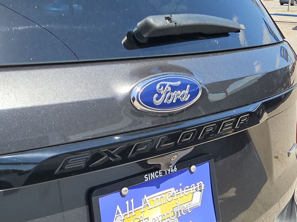 2016 Ford Explorer Sport