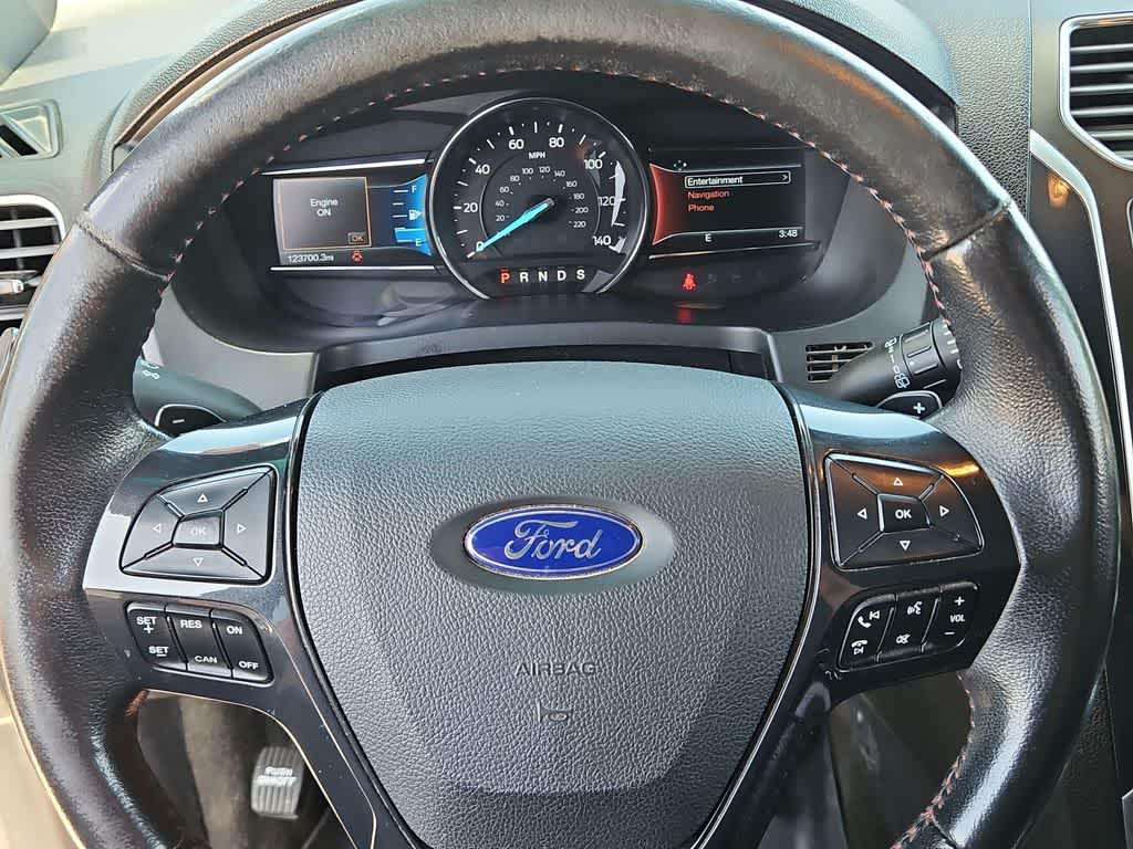 2016 Ford Explorer Sport