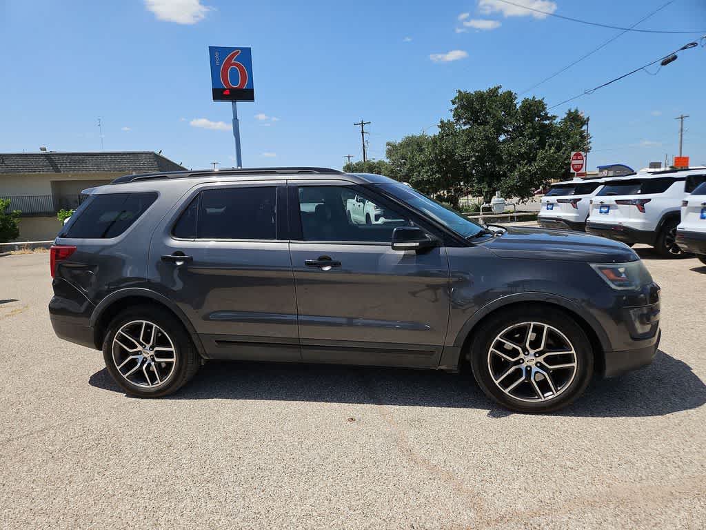 2016 Ford Explorer Sport