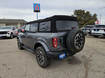2022 Ford Bronco Base