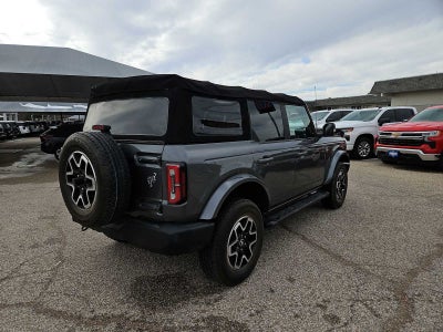 2022 Ford Bronco Base