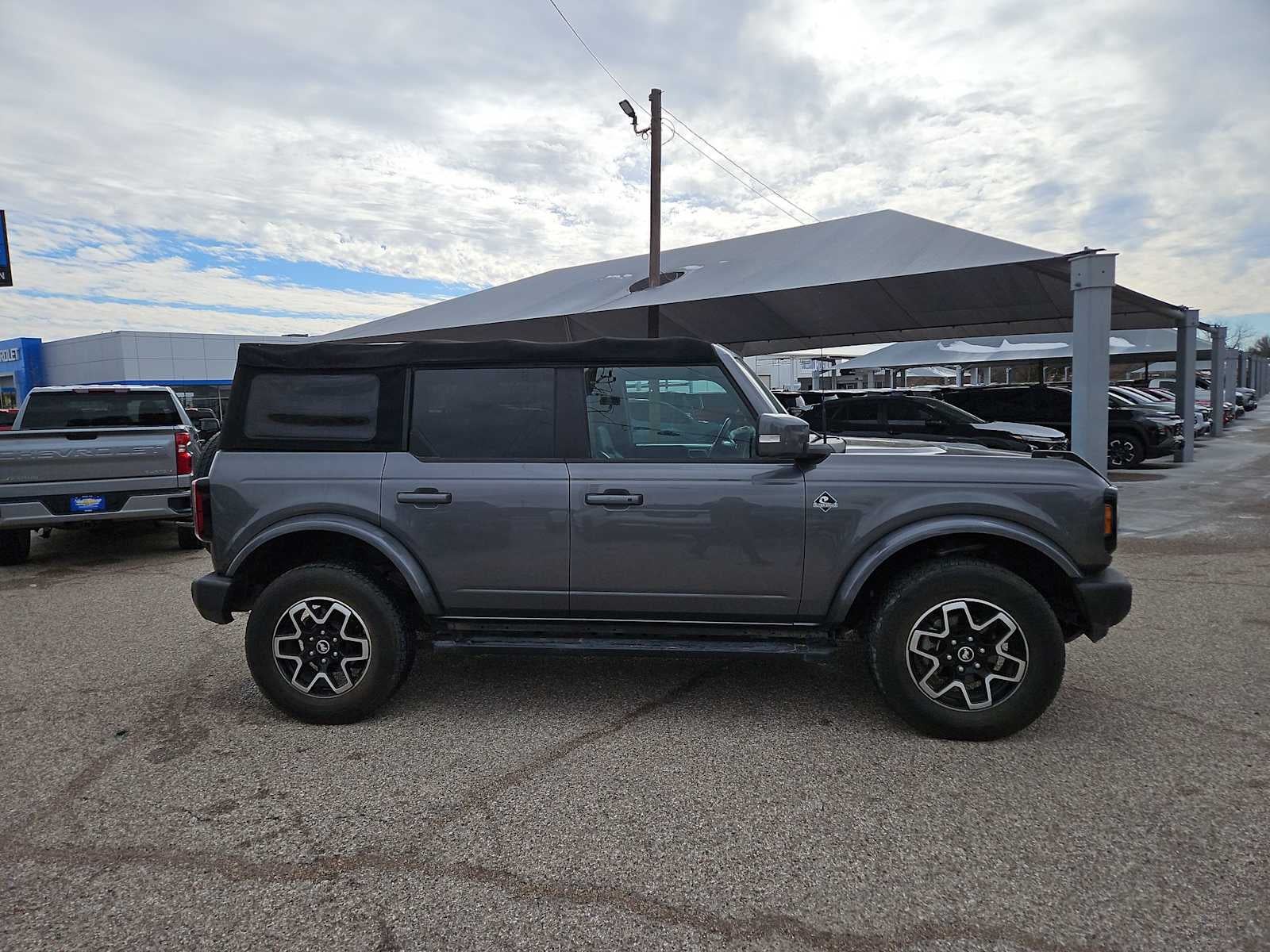 2022 Ford Bronco Base