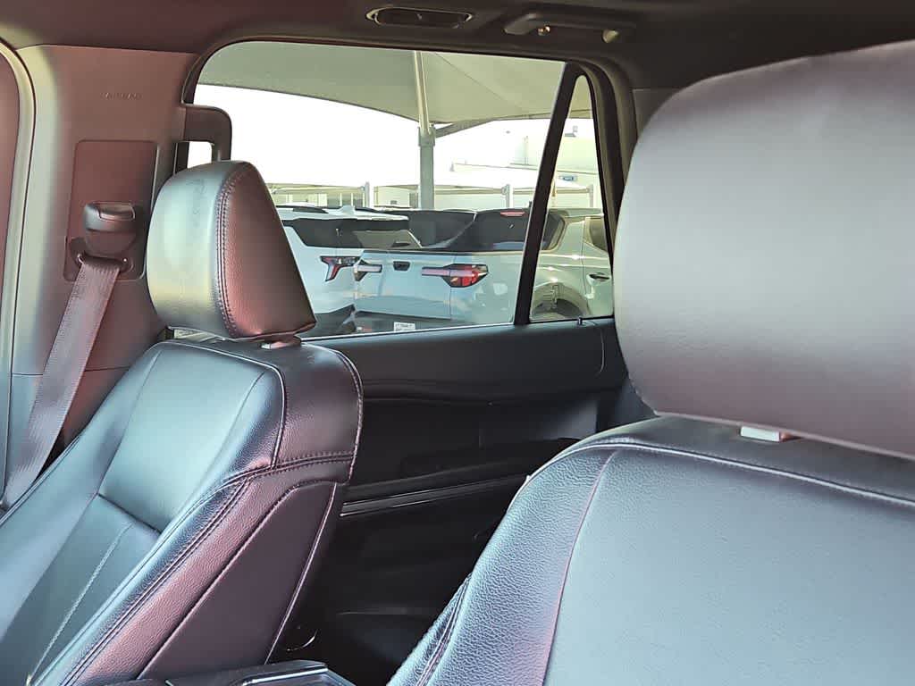 2021 Ford Expedition Max XLT