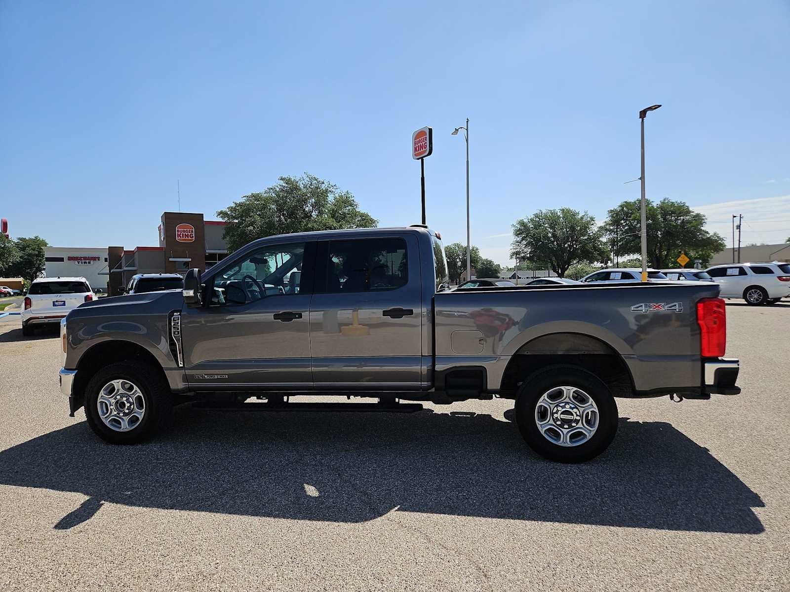 2025 Ford Super Duty F-250 SRW XL