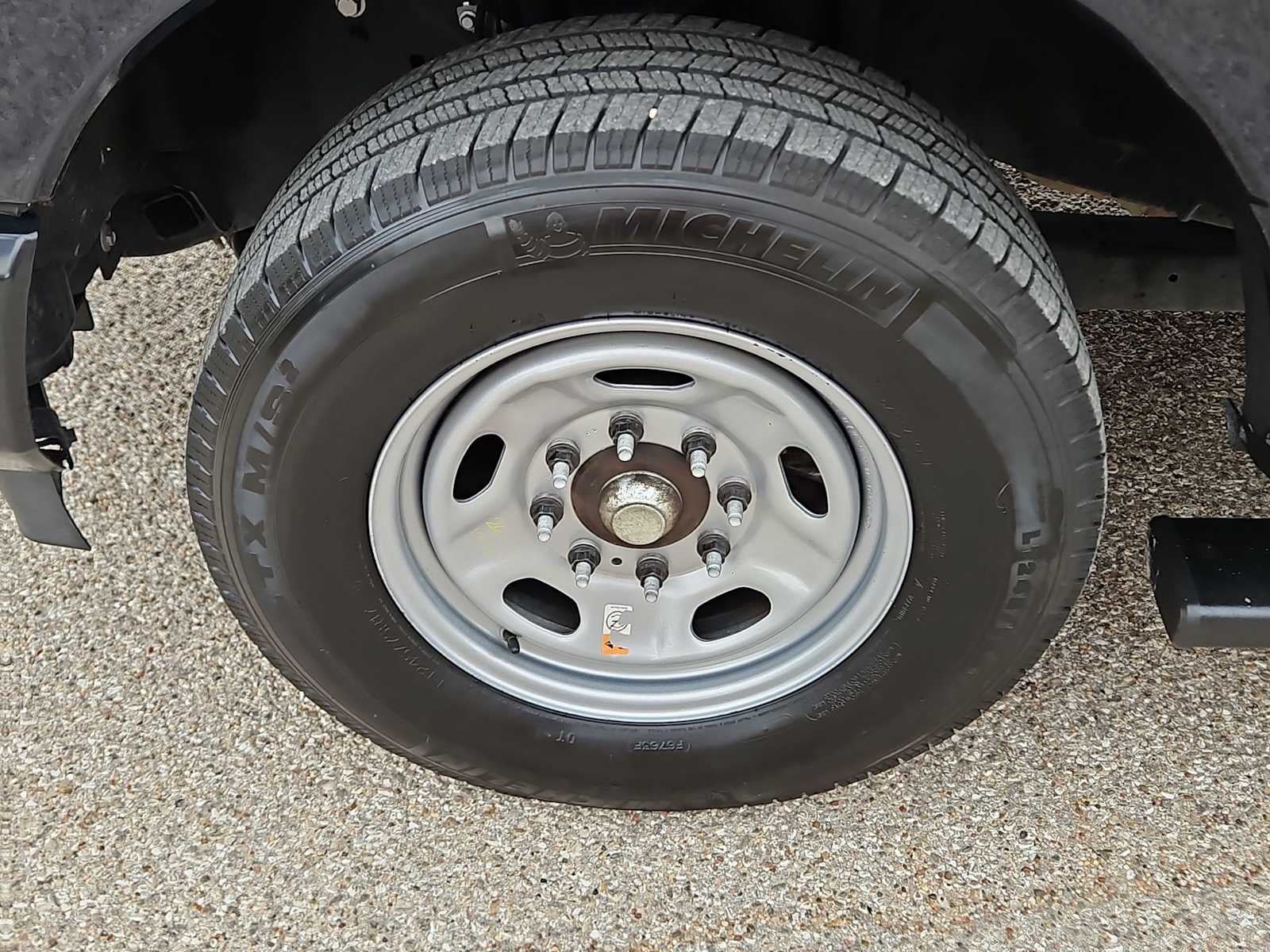 2022 Ford Super Duty F-350 SRW XL