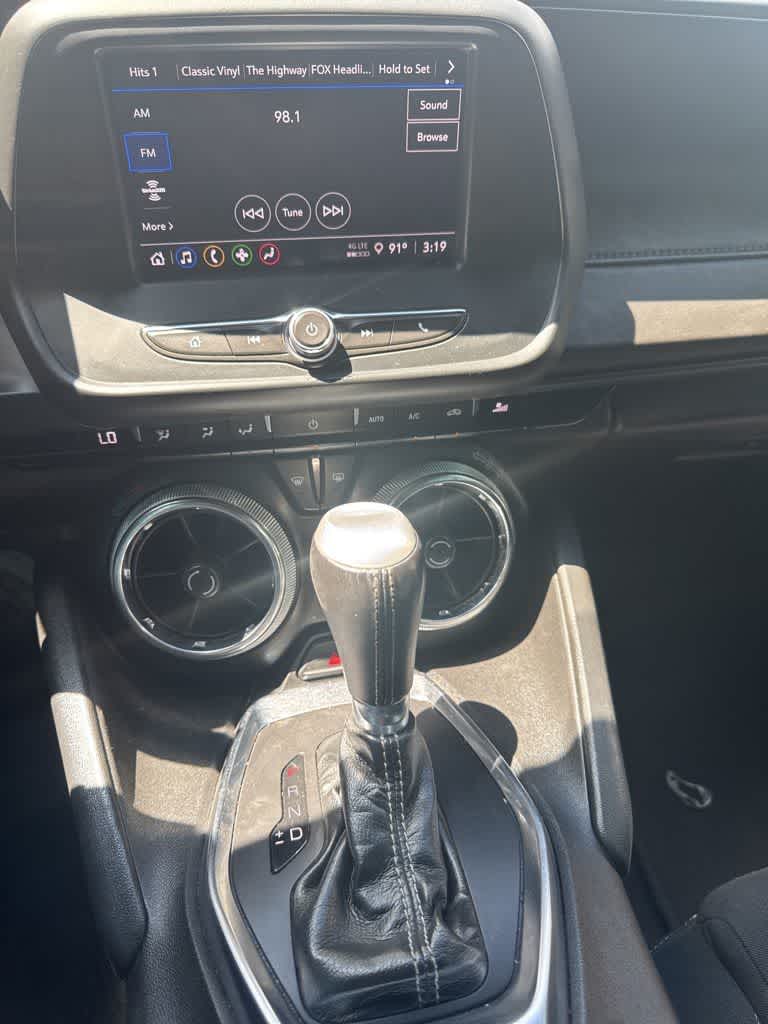 2022 Chevrolet Camaro 1LT