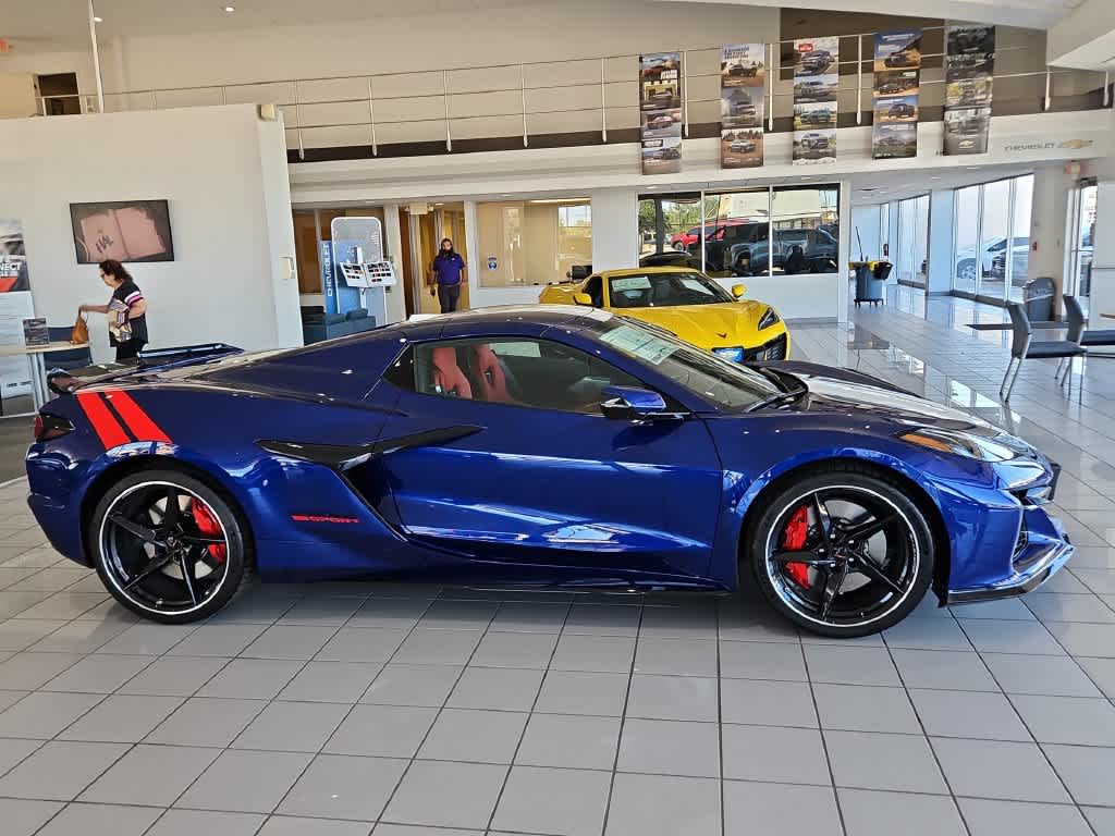 2027 Chevrolet Corvette Grand Sport 2LT