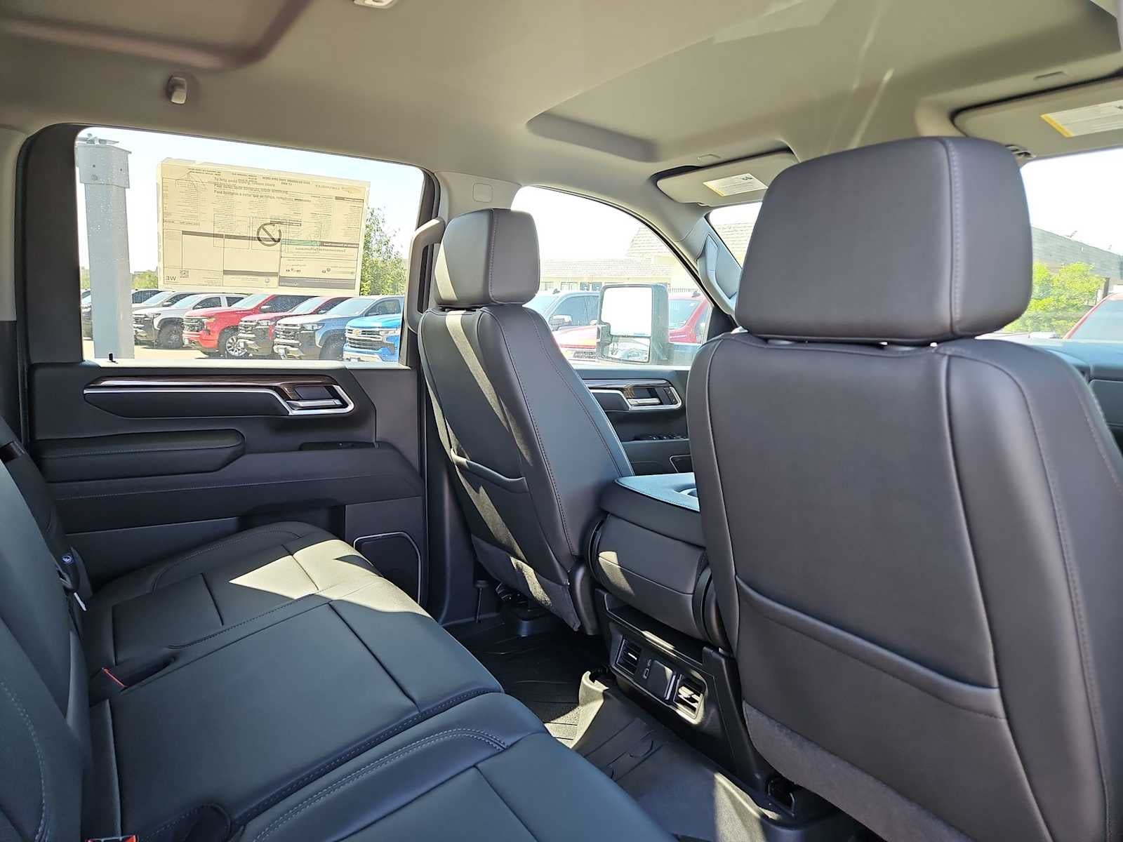 2025 Chevrolet Silverado 3500 HD LT