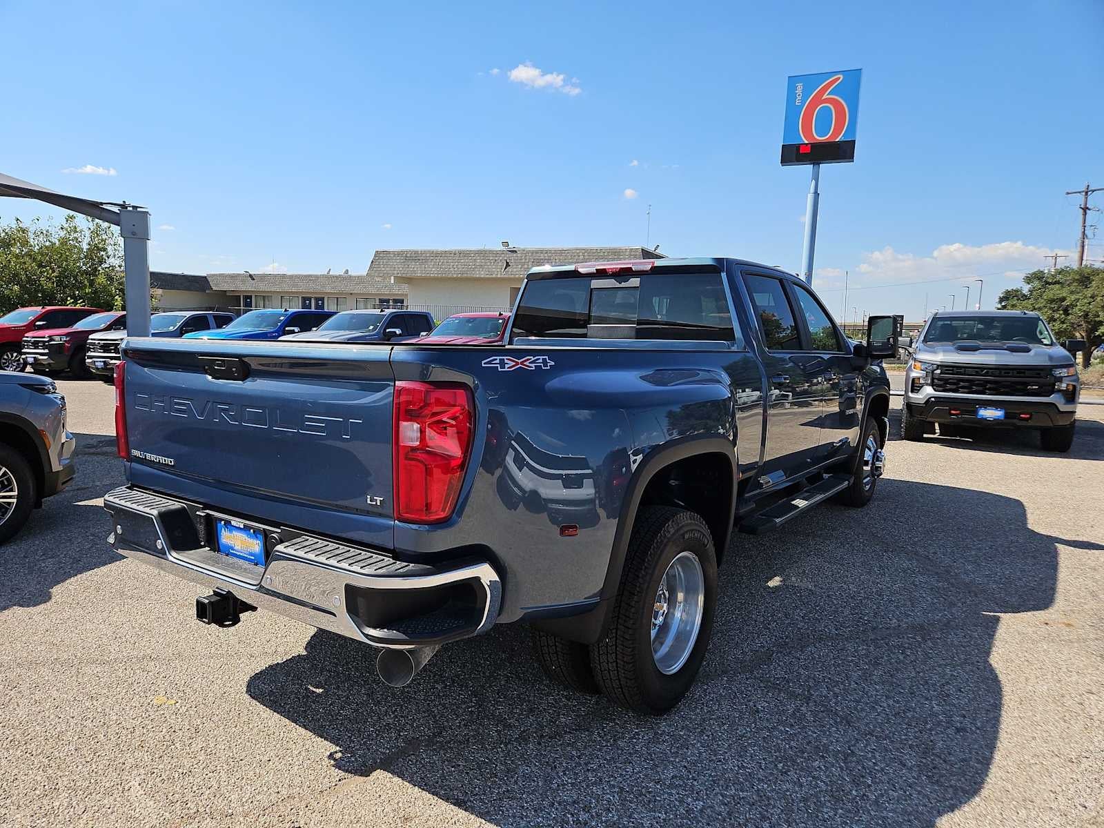 2025 Chevrolet Silverado 3500 HD LT