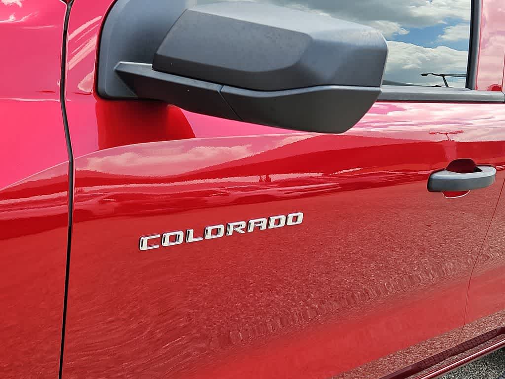 2024 Chevrolet Colorado WT