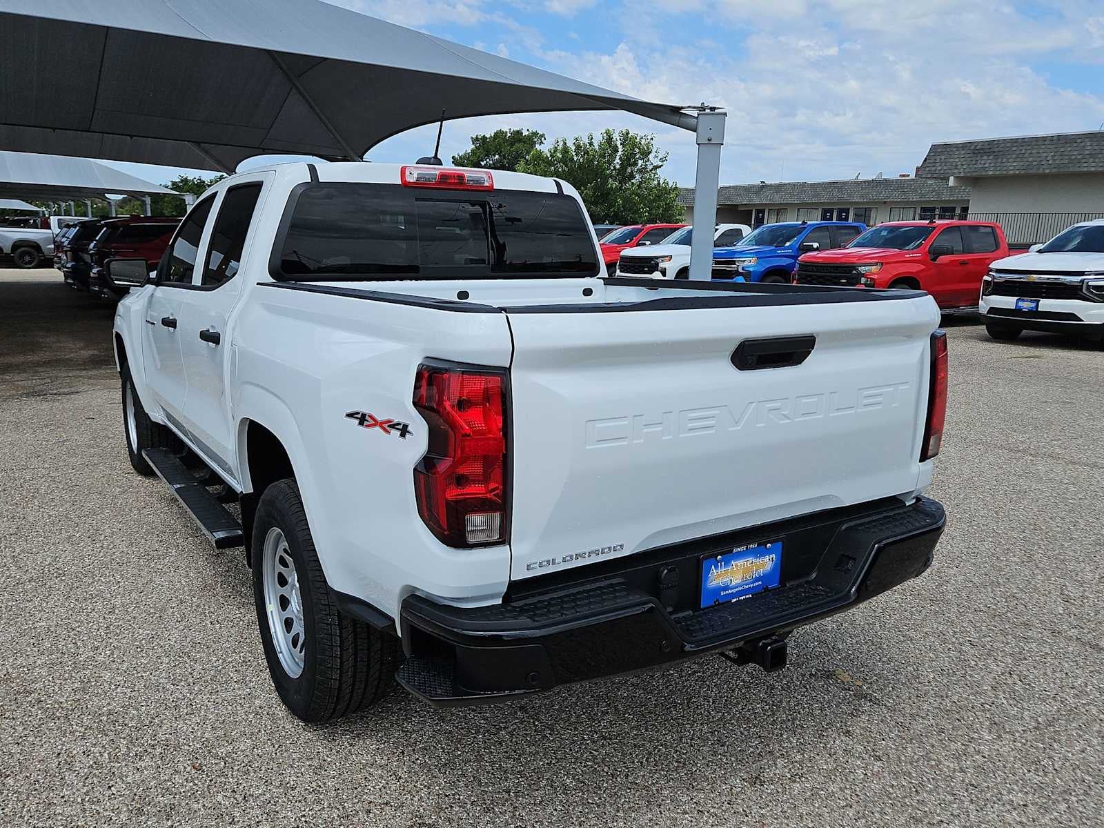2025 Chevrolet Colorado WT/LT