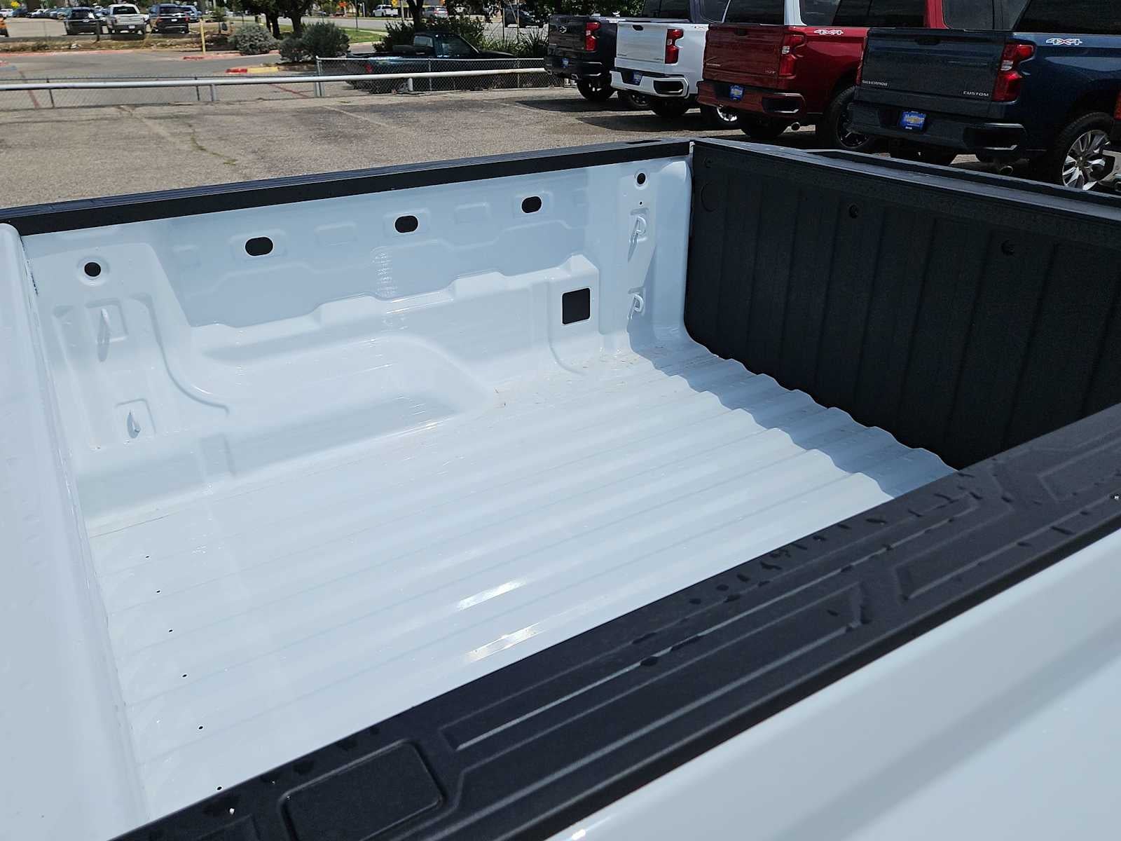 2025 Chevrolet Colorado WT/LT