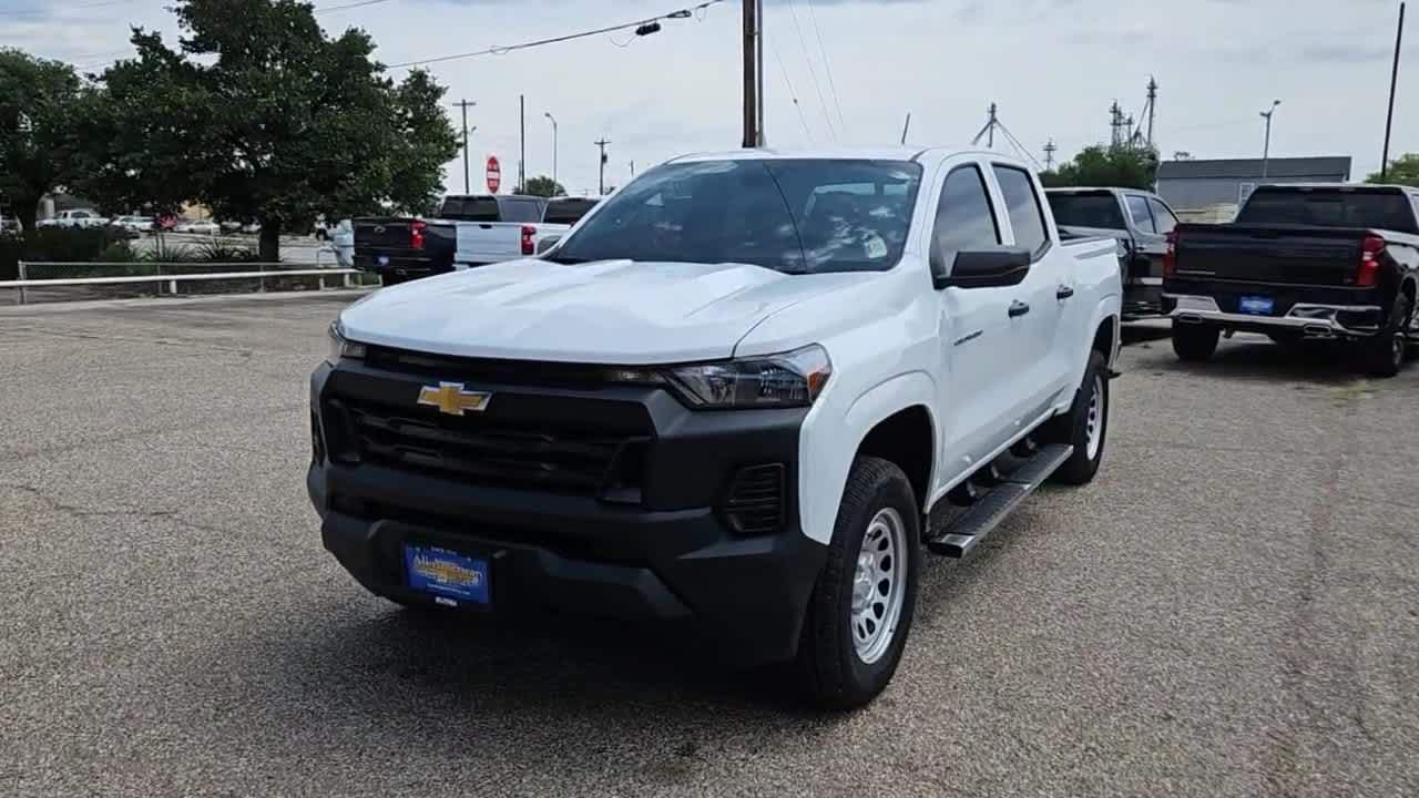 2025 Chevrolet Colorado WT/LT