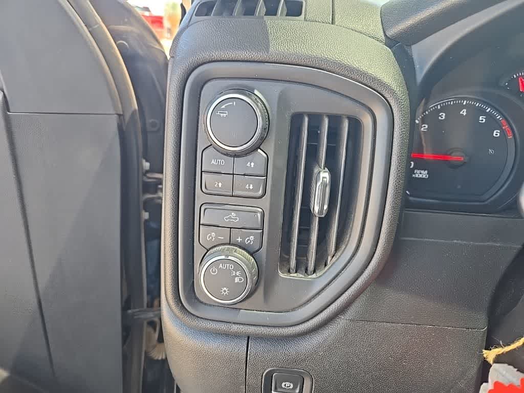 2021 Chevrolet Silverado 1500 Custom Trail Boss