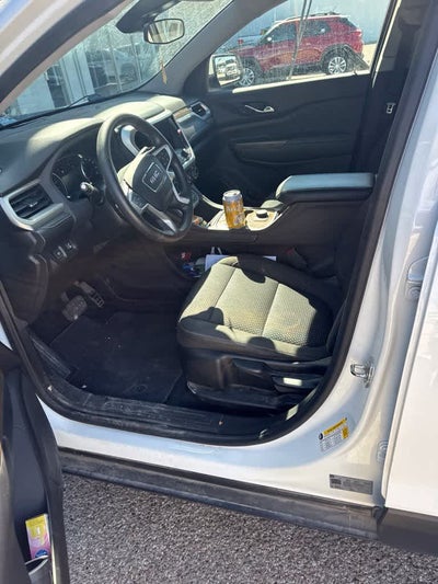 2022 GMC Acadia SLE