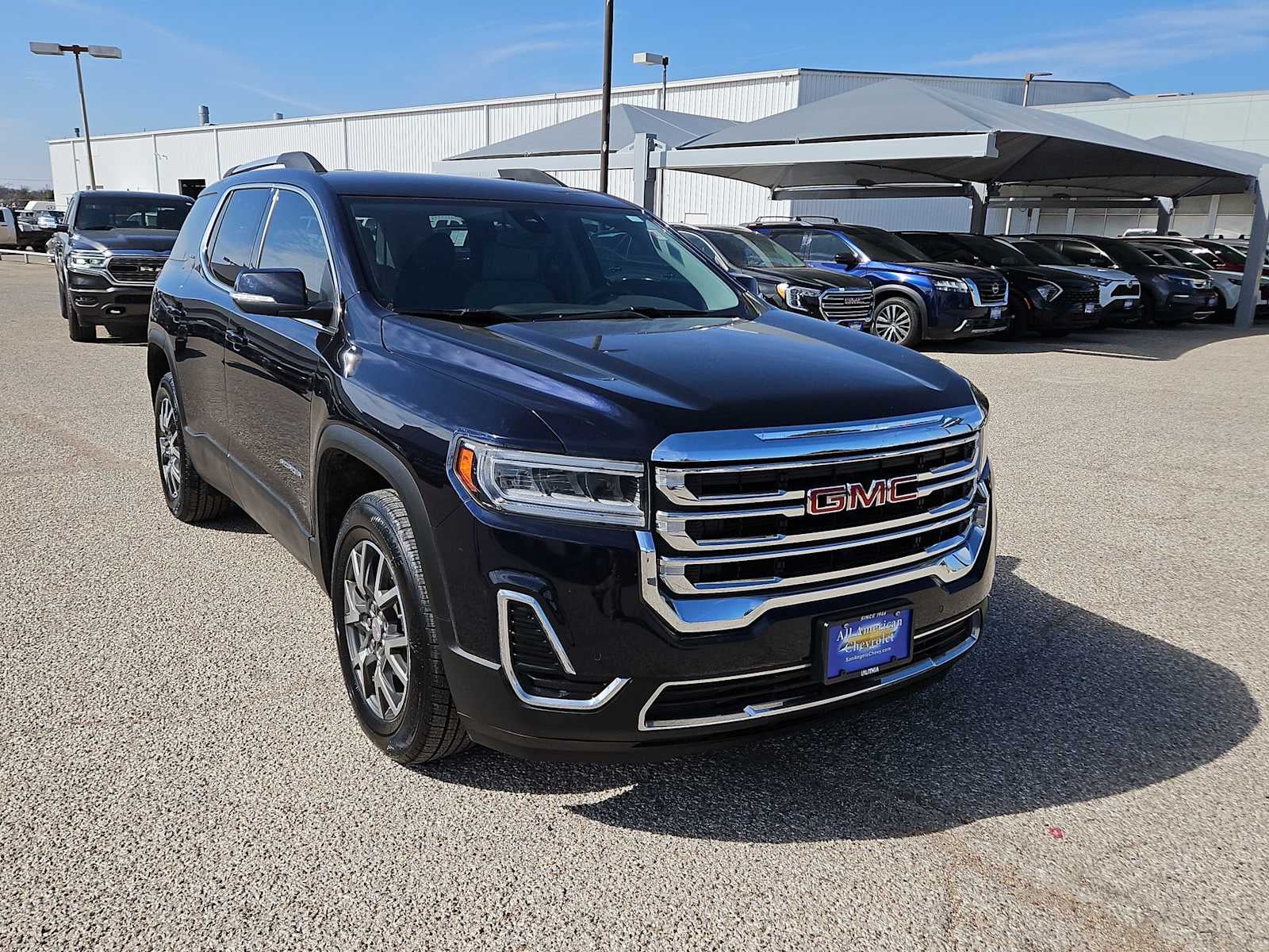 2022 GMC Acadia SLE