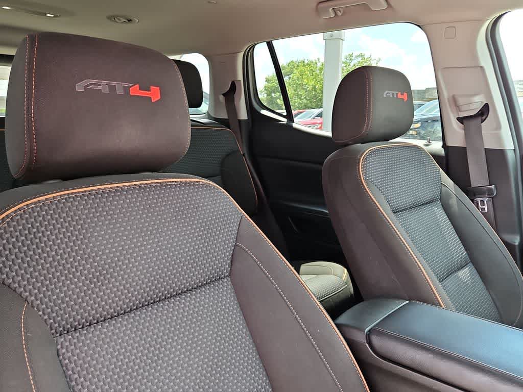 2020 GMC Acadia AT4