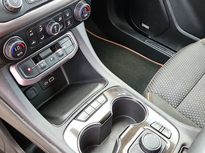 2020 GMC Acadia AT4