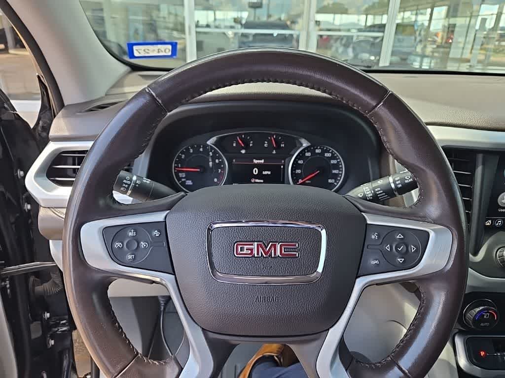 2021 GMC Acadia SLT