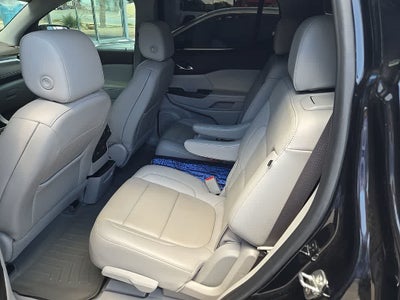 2021 GMC Acadia SLT