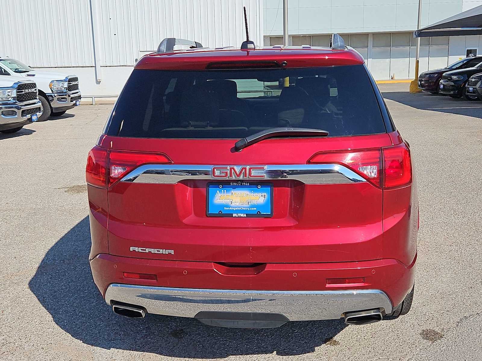 2019 GMC Acadia Denali