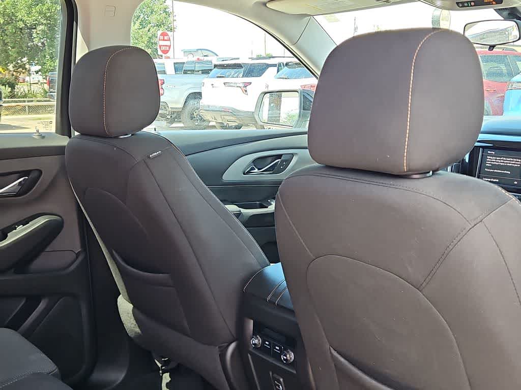 2021 Chevrolet Traverse LS