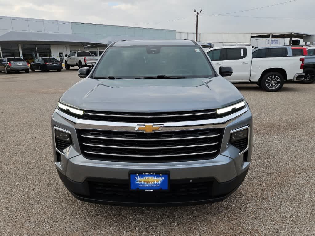 2024 Chevrolet Traverse LT