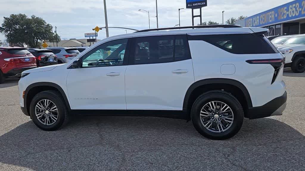 2024 Chevrolet Traverse LT