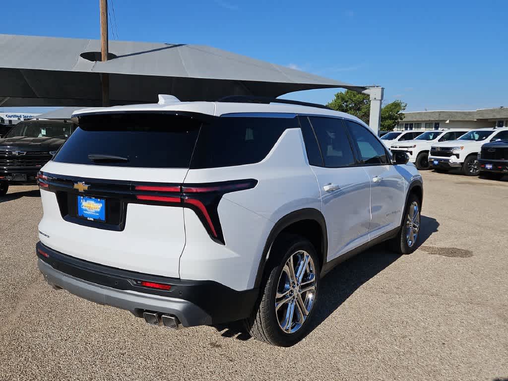 2027 Chevrolet Traverse LT