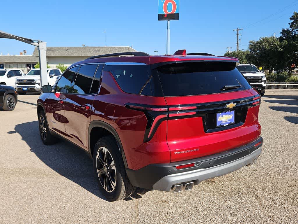 2027 Chevrolet Traverse LT