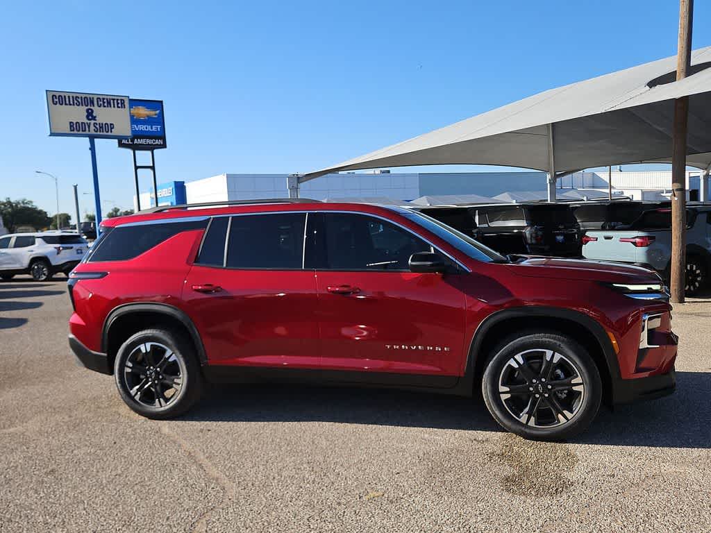 2027 Chevrolet Traverse LT