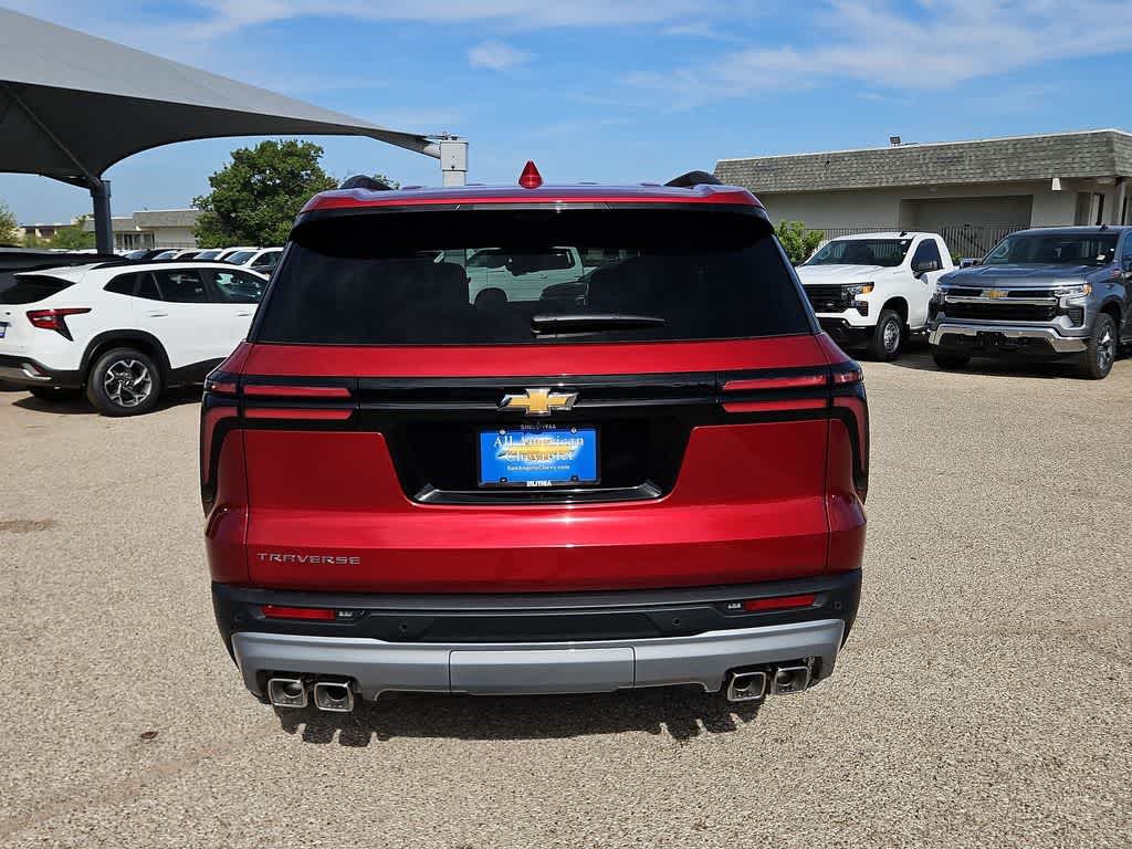 2027 Chevrolet Traverse LT