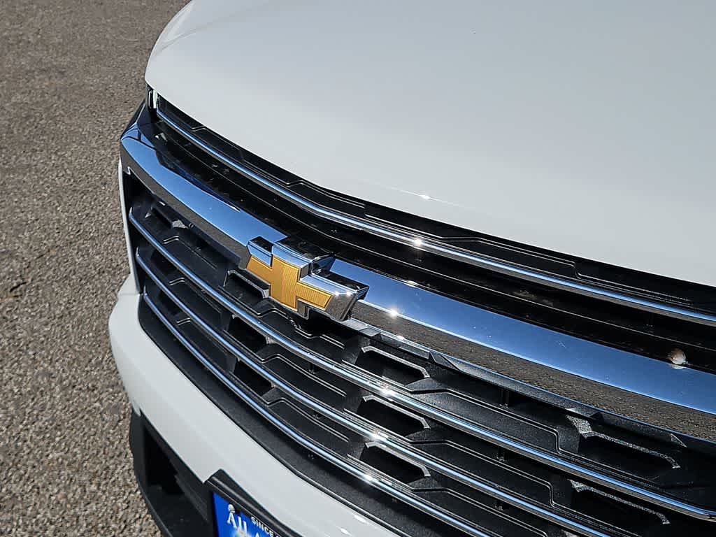 2026 Chevrolet Traverse LT - Photo 13