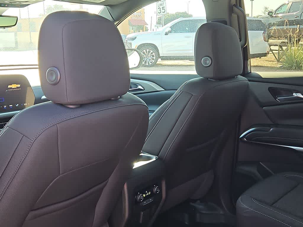 2026 Chevrolet Traverse LT - Photo 16