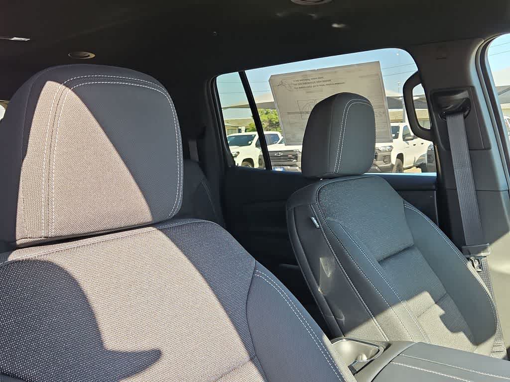 2026 Chevrolet Traverse LT - Photo 18