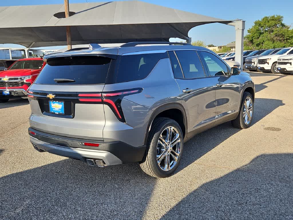 2027 Chevrolet Traverse LT