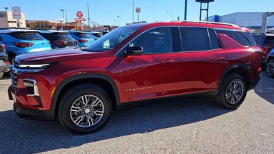 2025 Chevrolet Traverse LT