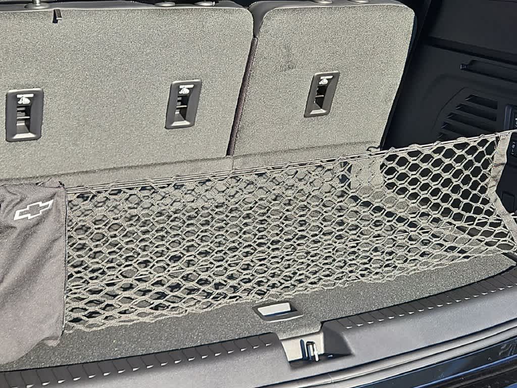 2027 Chevrolet Traverse High Country - Photo 23